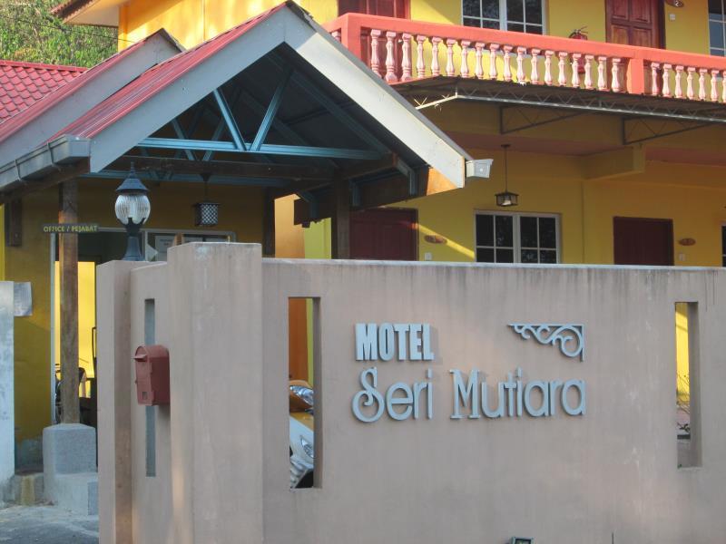 Motel Seri Mutiara Куах Екстер'єр фото